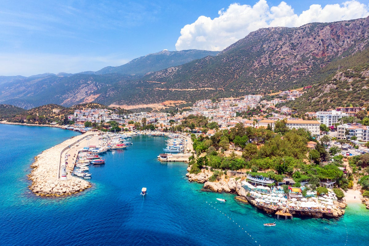 Are people still travelling to Turkey? The March tourist numbers are in