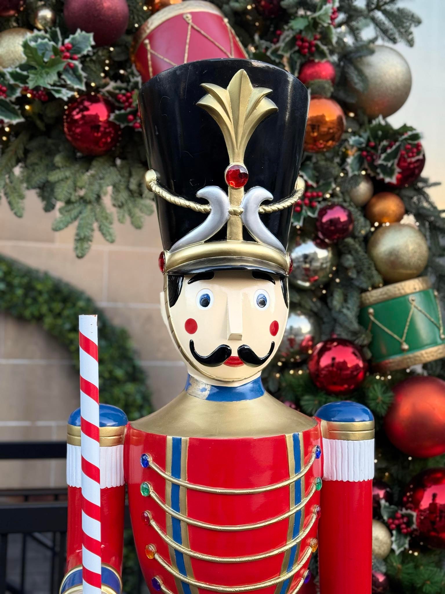 The statue is worth an estimated £900