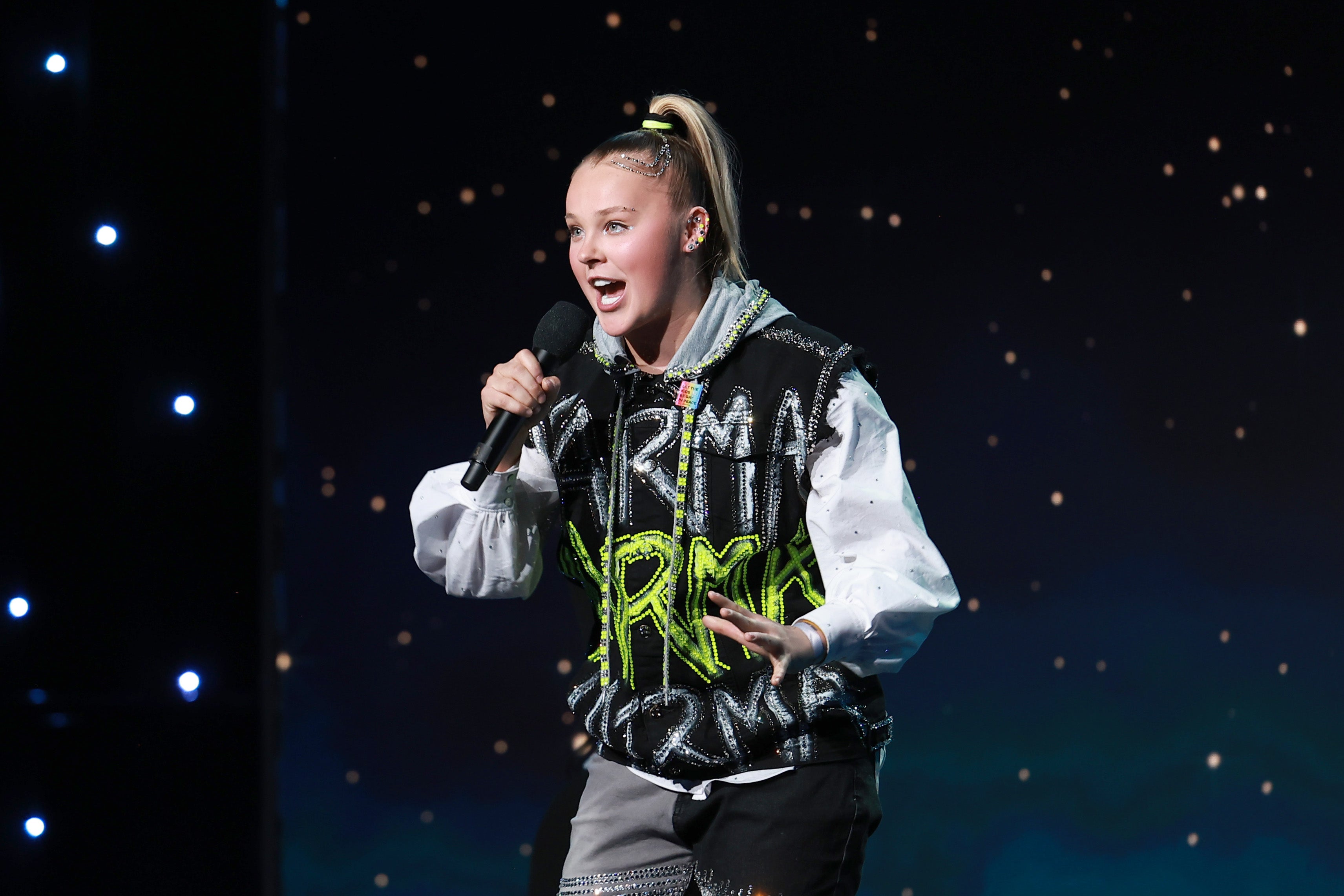 JoJo Siwa revealed she was rushed to the hospital on Black Friday