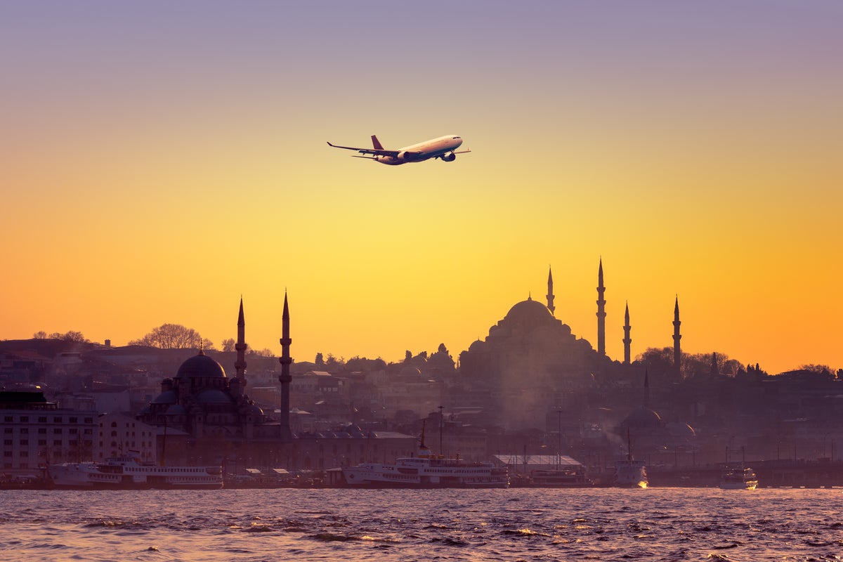 This layover trick could save you hundreds on a long-haul flight ticket