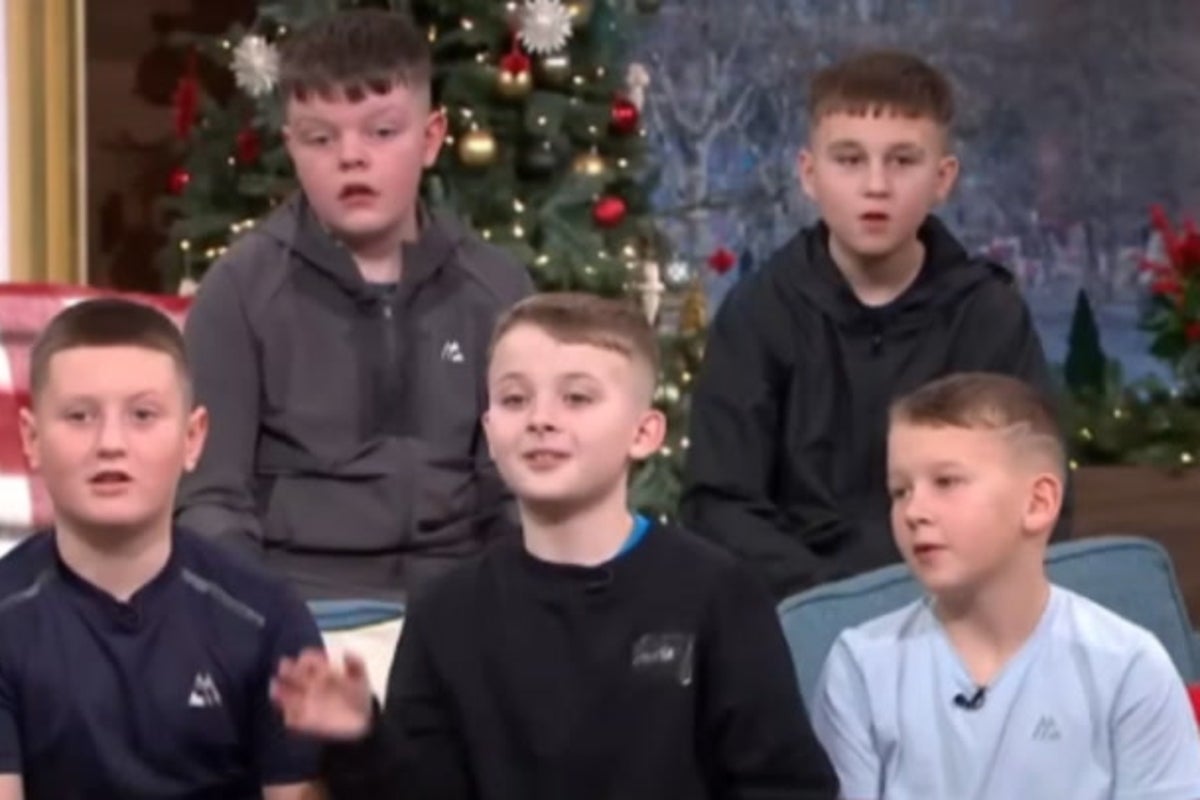 Viral Scottish carol-singing schoolboys burst into song during live interview