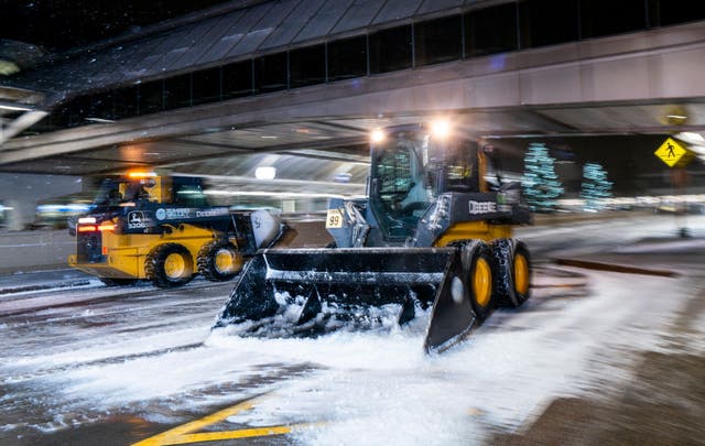 <p>Parts of the United States could see 'extreme' cold as Earth’s most frigid temperatures could arrive during the holiday season</p>