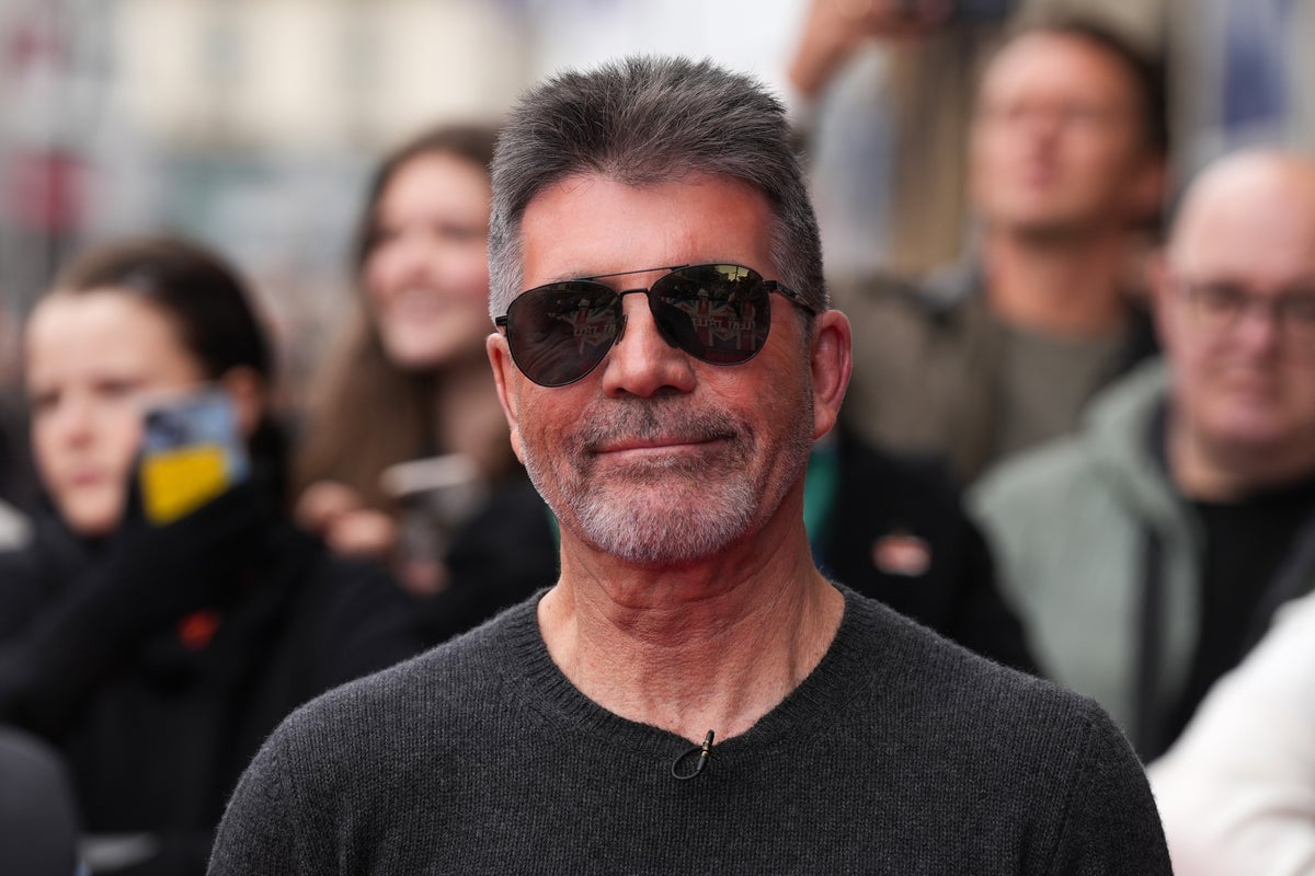 Simon Cowell makes rare admission about behavior on American Idol: &lsquo;I&rsquo;m sorry&rsquo;