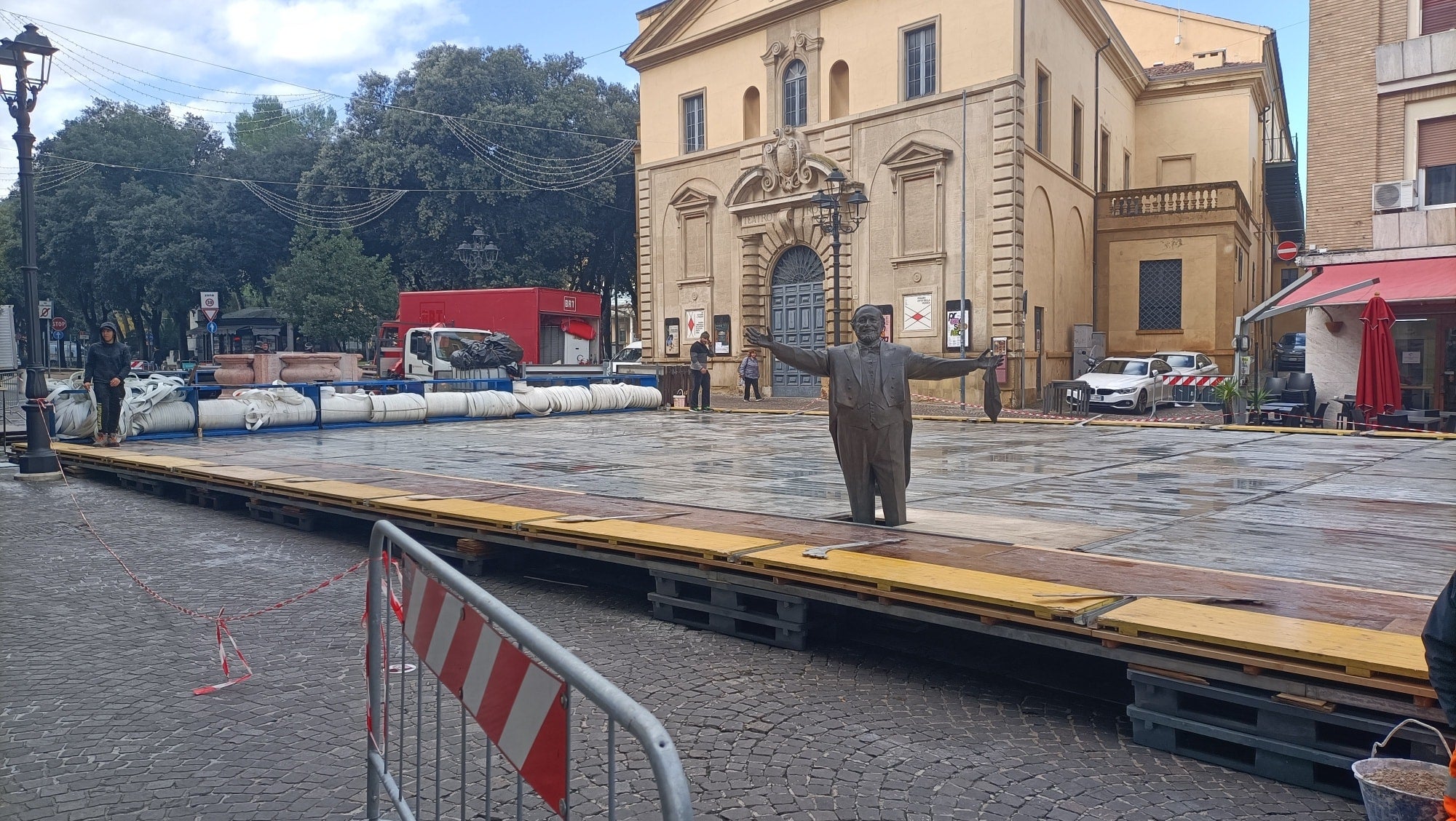 The opera star seen before the ice rink was built
