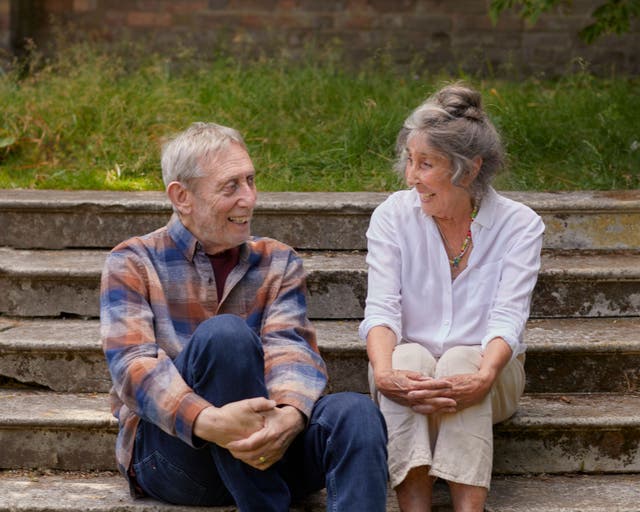 <p>Michael Rosen and illustrator Helen Oxenbury, who have teamed up with the Big Issue to create a 'heartwarming' new seasonal story</p>