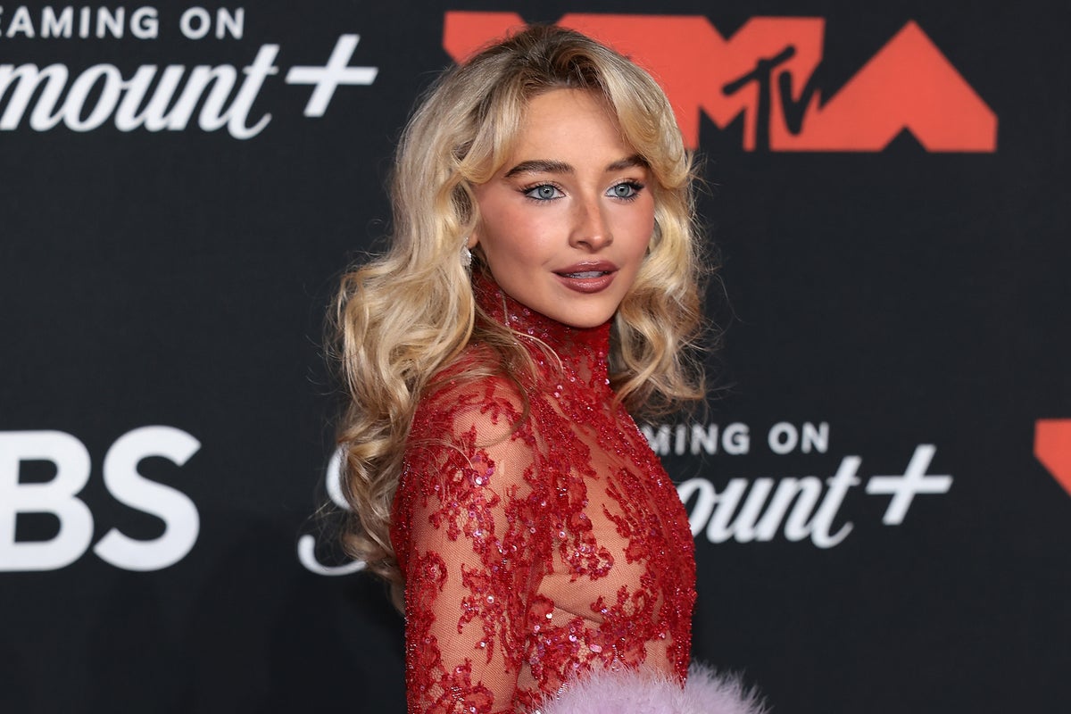 White House issues ‘short n sweet’ response after Sabrina Carpenter slammed use of her song in ICE video