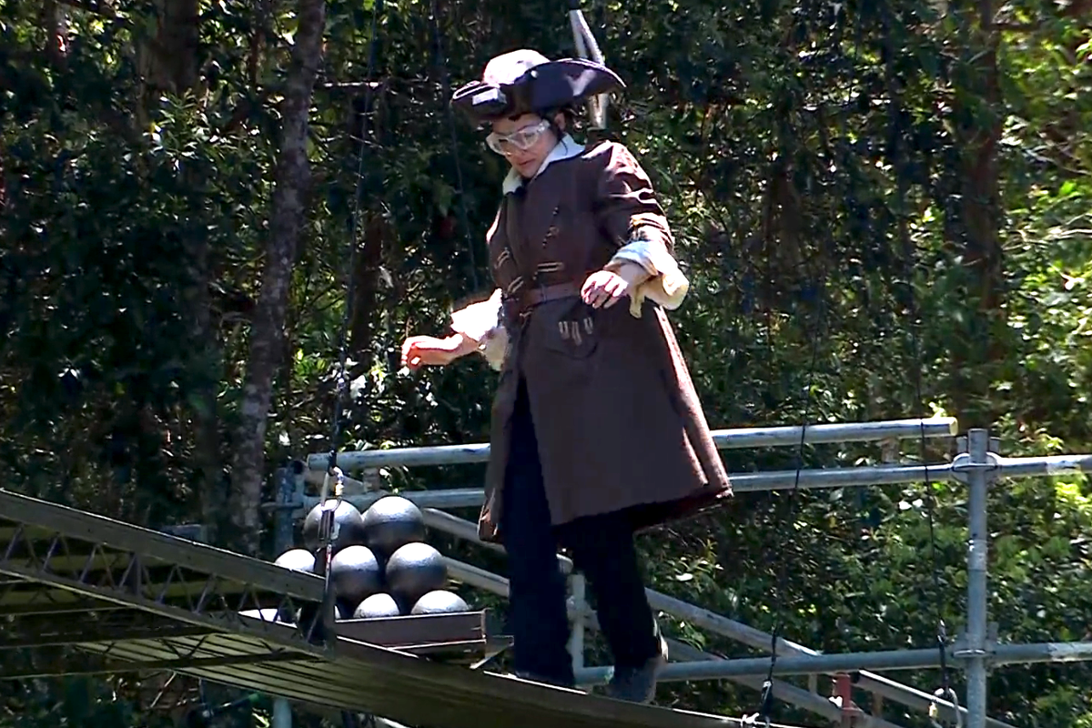 Image for I’m a Celeb 2025 live: Eliminated star drops a bombshell as they leave camp