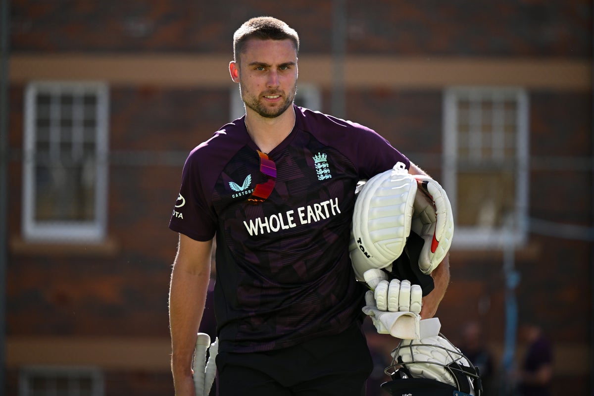 Image for England make bold call with Mark Wood replacement for second Ashes Test
