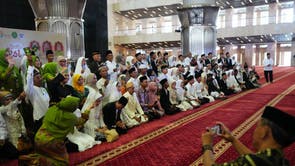 Indonesia Mass Wedding Photo Gallery