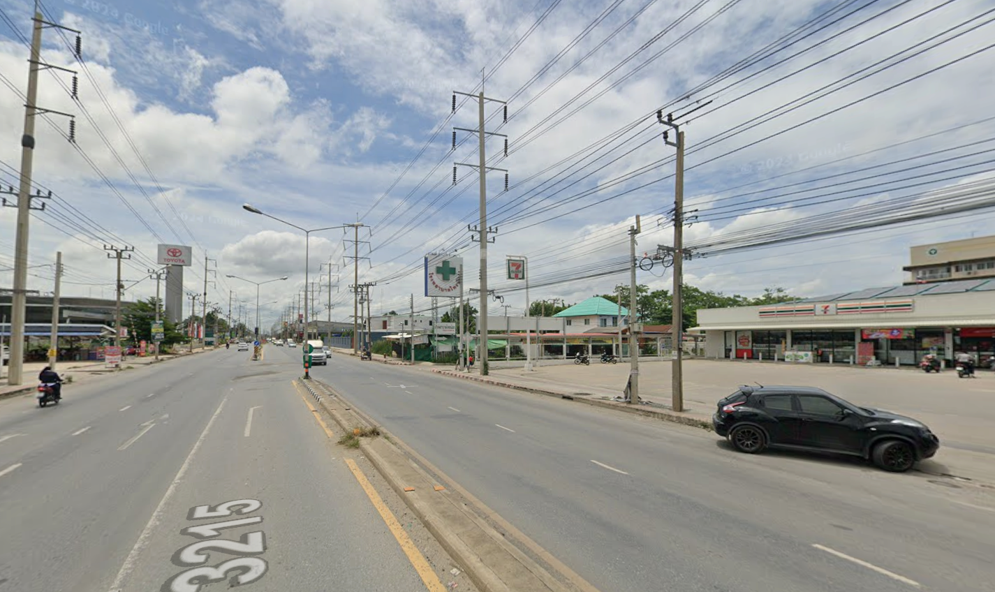 The incident took place near Sai Noi hospital near Bangkok