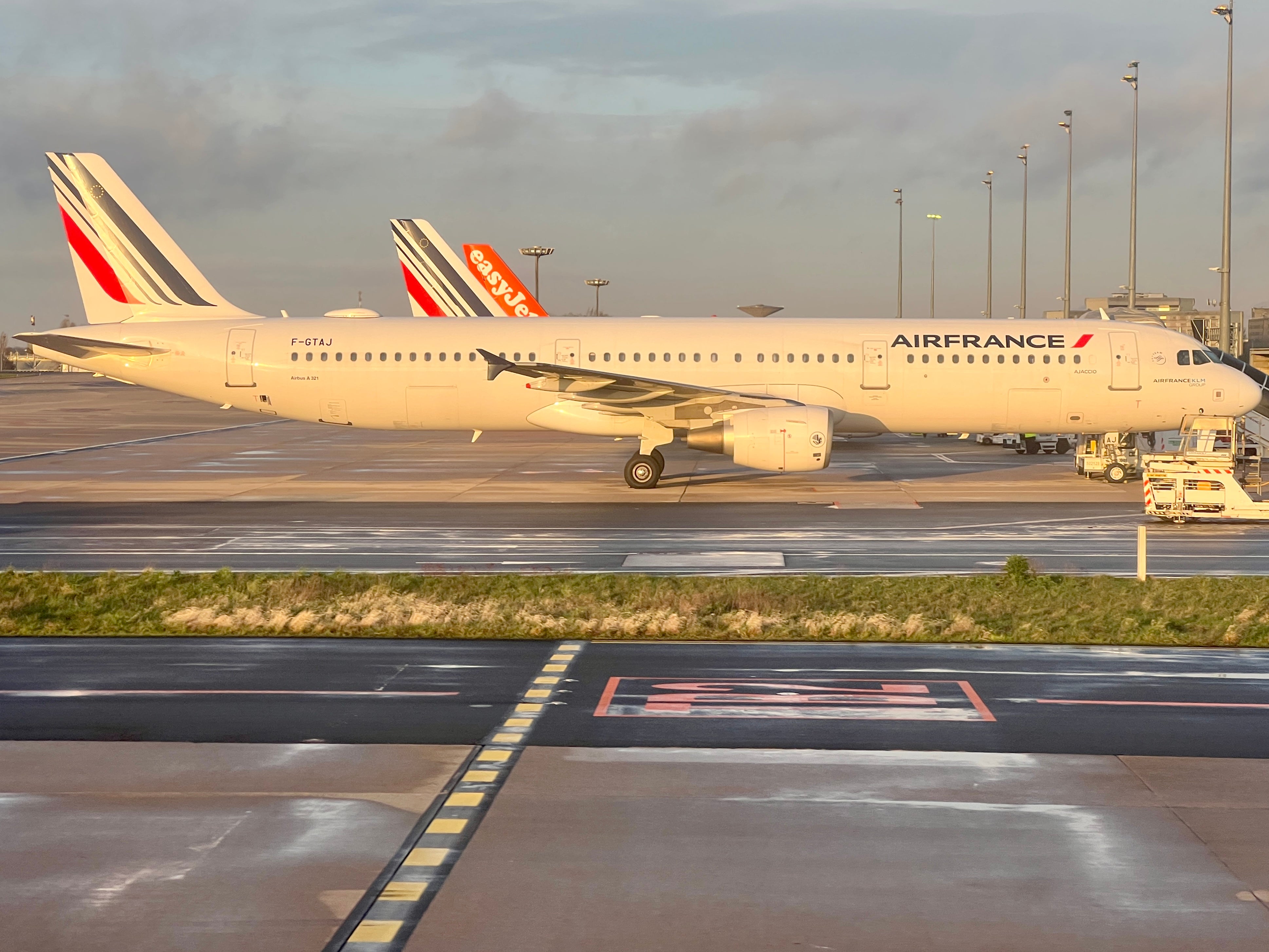<p>Destination Paris: Air France to take on easyJet from Gatwick</p>