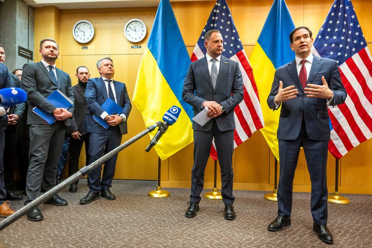 US push for an end to the war in Ukraine sets off a flurry of shuttle diplomacy