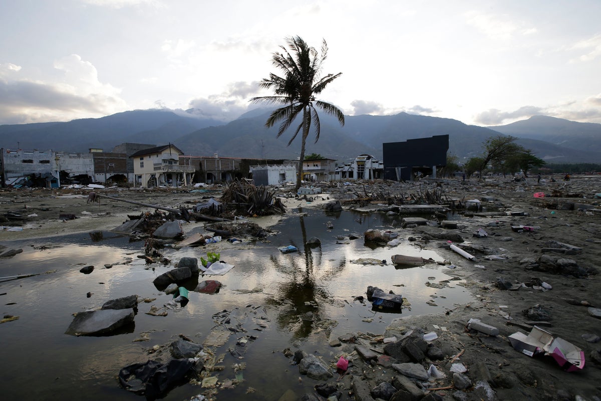 Released 911 calls reveal desperate pleas and tragic outcomes during Texas Hill Country flood