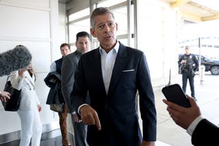 Passengers are wearing pajamas to the airport in pushback against Sean