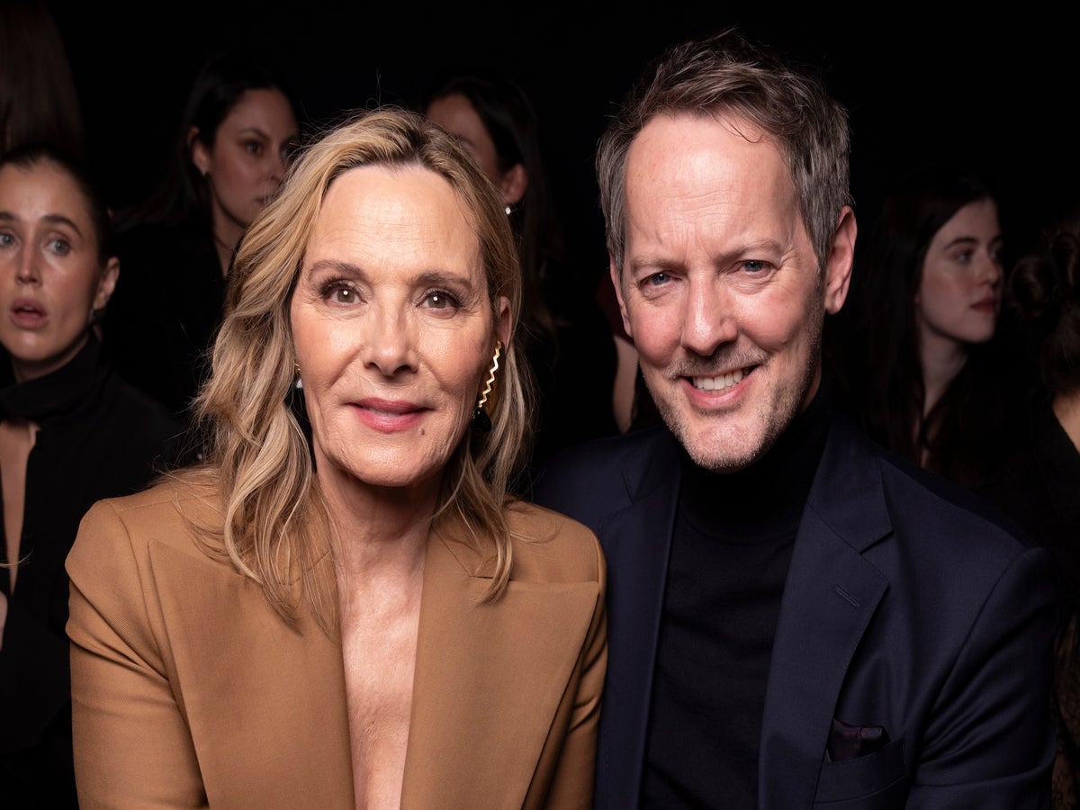 Kim Cattrall marries Russell Thomas in intimate London ceremony after meeting at the BBC | The Independent