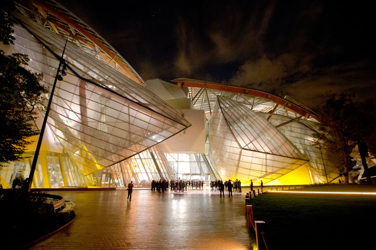Groundbreaking architect Frank Gehry’s famous buildings, in photos