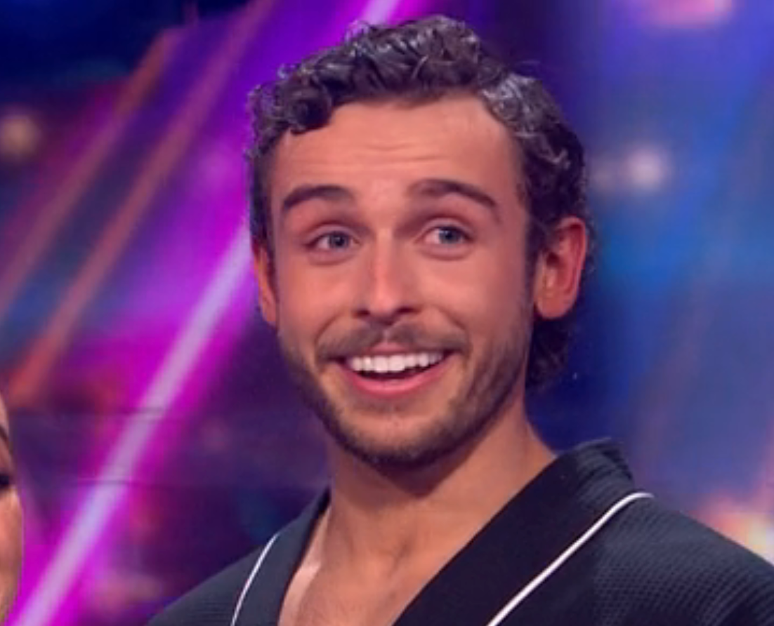 Strictly 2025 &ndash; live: Final five set to take on Musicals Week