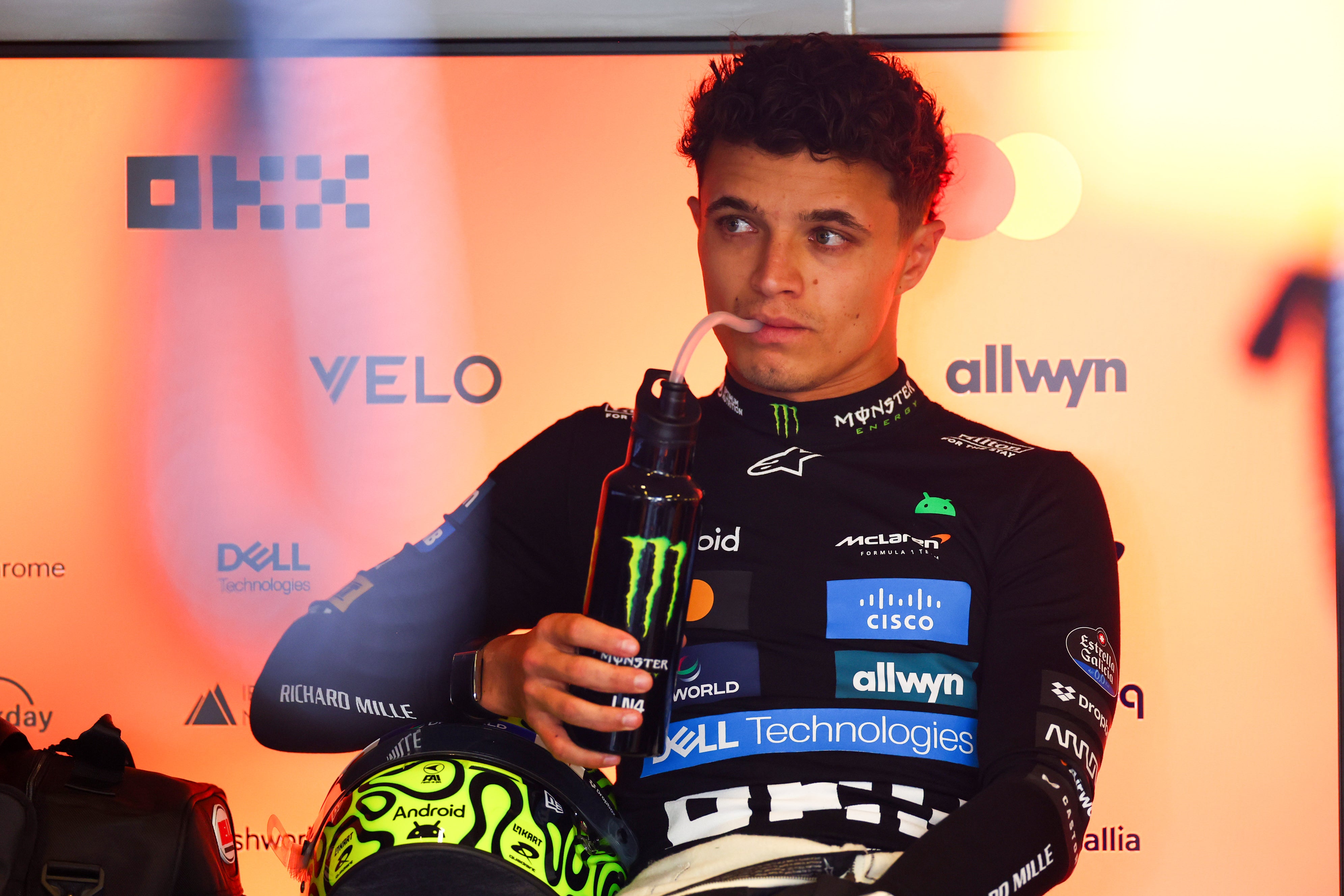 Lando Norris leads the world championship by 12 points