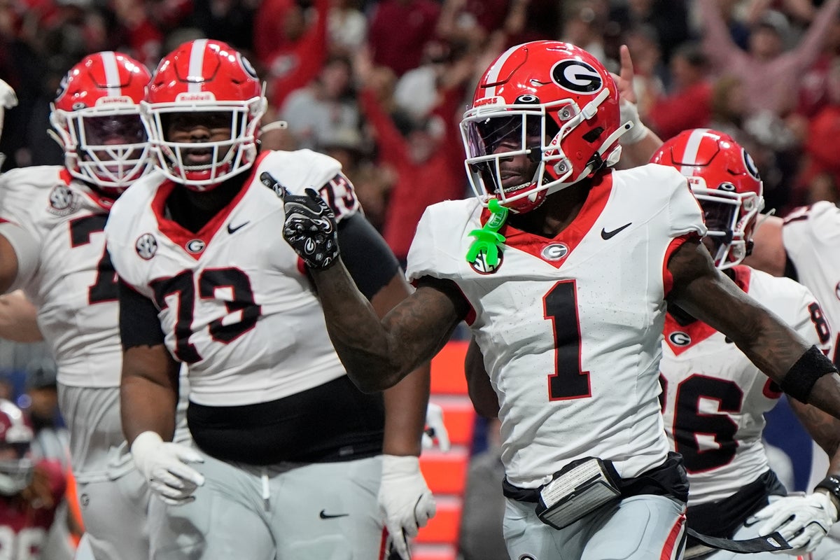 Indiana jumps to No. 1 in AP Top 25 ahead of Georgia, Ohio State in final rankings before playoff – UK Times