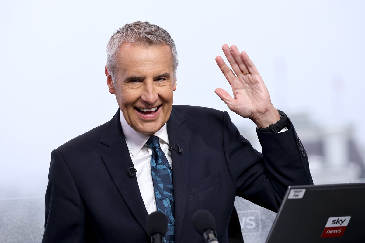 Dermot Murnaghan says family coping 'really well' with cancer diagnosis |  The Independent
