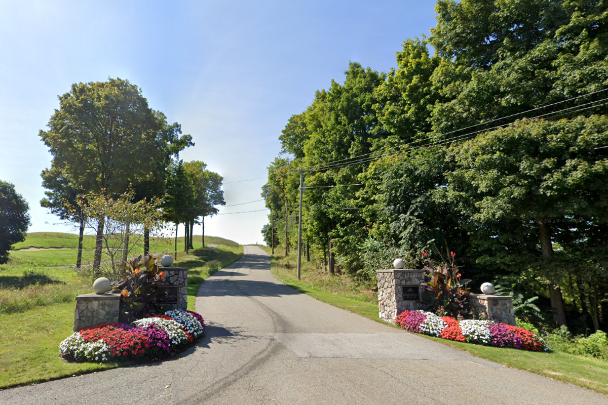 Dad describes son’s ‘anguish’ before dying after being stuck by lightening at New Jersey golf course in wrongful death lawsuit – UK Times