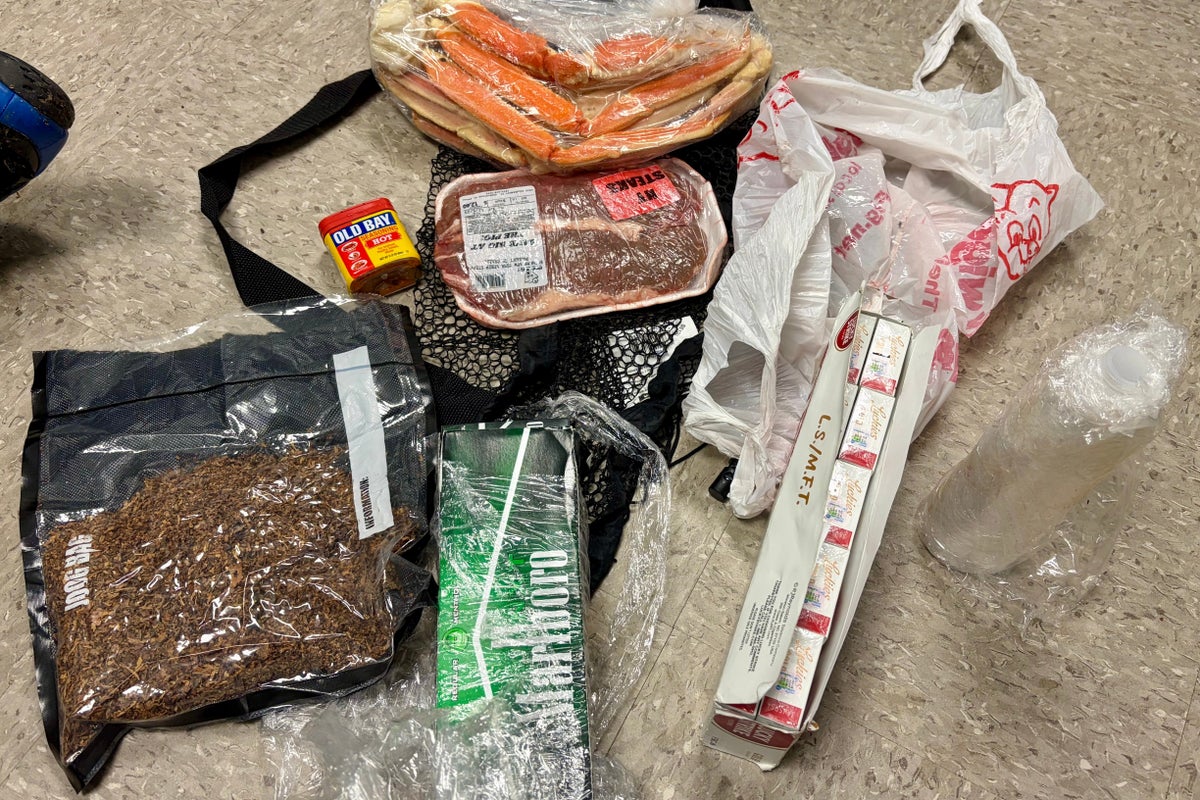 Drone drops steak and crab legs for prisoner feast but South Carolina guards find it first Drone drops steak and crab legs for prisoner feast but South Carolina guards find it first
