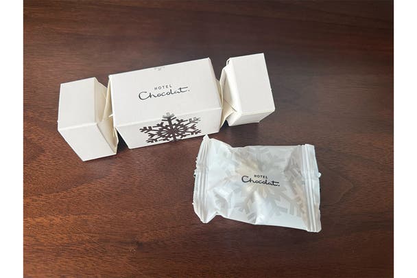 Hotel Chocolat crackers