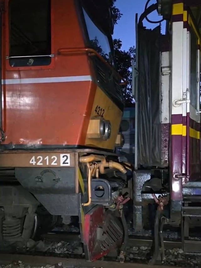 <p>A train was struck by a locomotive</p>