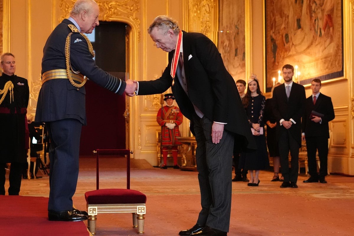 Image for King makes philanthropist Sir Hans Rausing Knight Bachelor