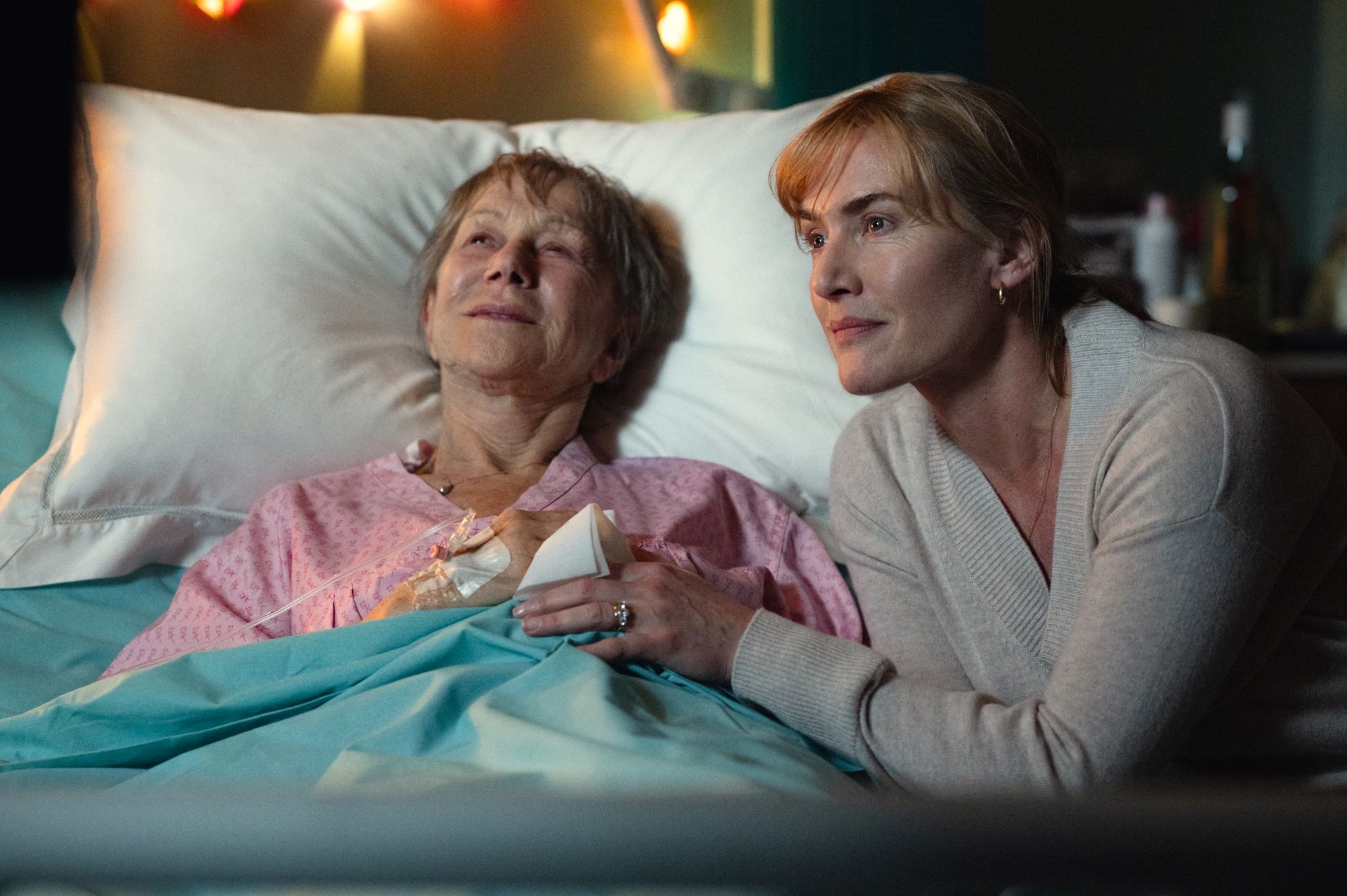 <p>(L-R) Helen Mirren and Kate Winslet in  the latter's directorial debut, 'Goodbye June'</p>