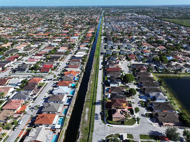 <p>A look back at how mortgage rates have changed in 2025 offers insight into their relationship to rates set by the Federal Reserve, which also help keep inflation and the job market in balance</p>