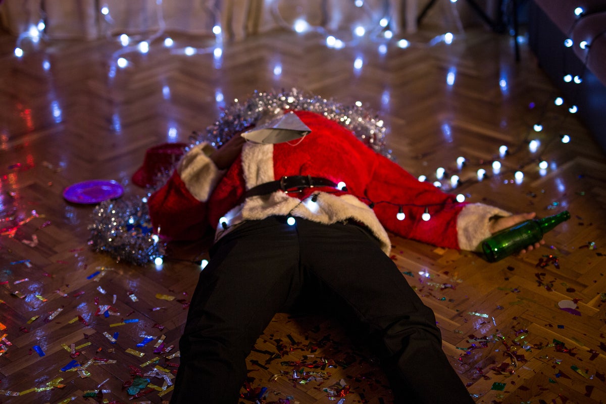 Trying to have sober-ish holidays? Here’s some strategies for taming the merry and keeping things bright Trying to have sober-ish holidays? Here’s some strategies for taming the merry and keeping things bright