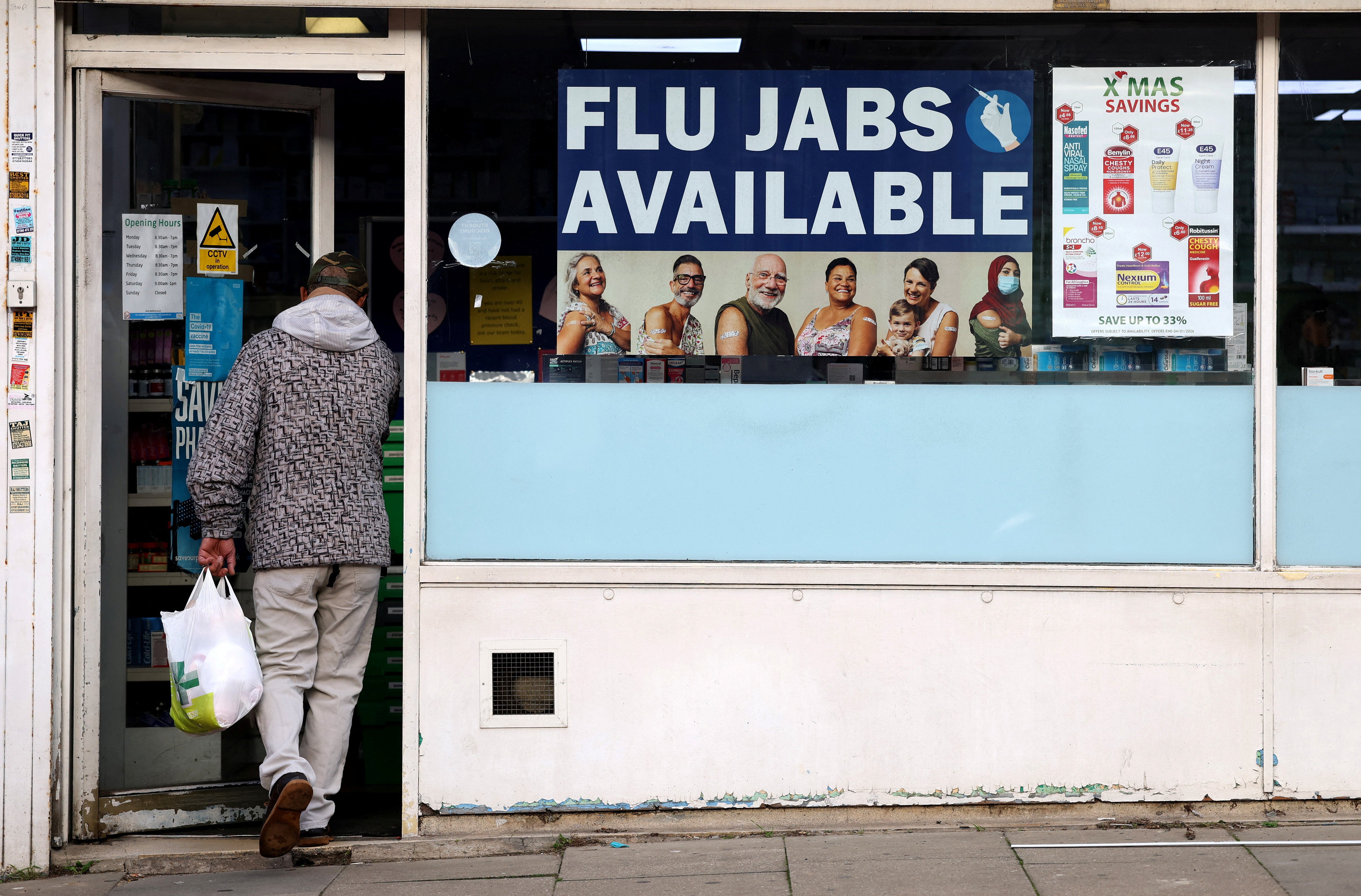 https://static.independent.co.uk/2025/12/11/16/36/Britain-facing-wave-of-super-flu-cases-wpnkbny0.jpeg?trim=0,0,1,0&width=1200&height=800&crop=1200:800