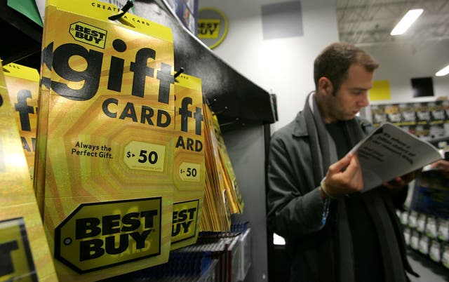 <p>Customers of big banks such as Citi and Chase can redeem credit card reward points for gift cards</p>