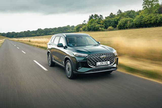 <p>The Chery Tiggo 8 Super Hybrid undercuts rival PHEVs and offers seven seats as standard</p>