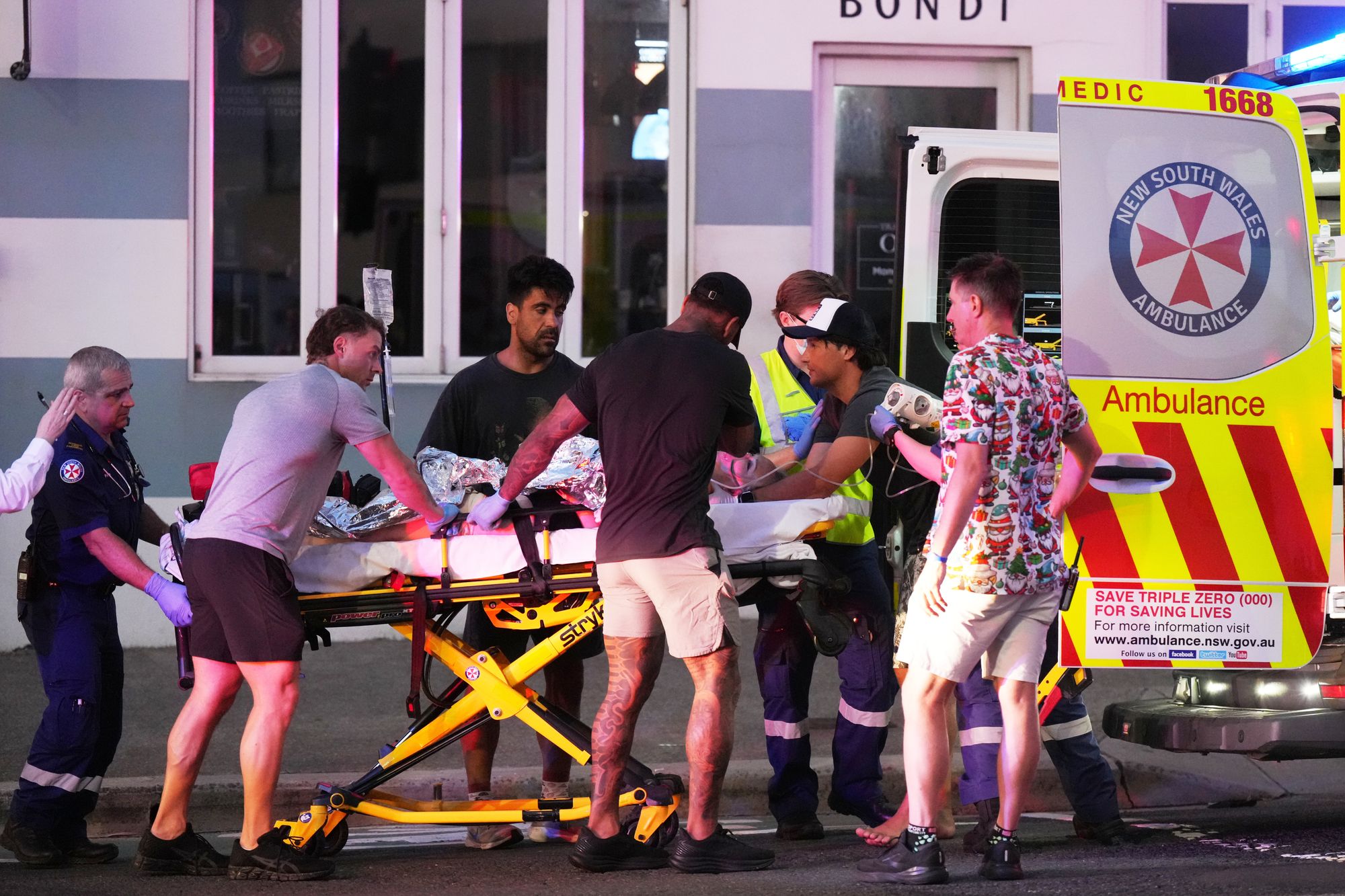 Bondi Beach shooting: World reacts to terror attack with at least 11 confirmed dead