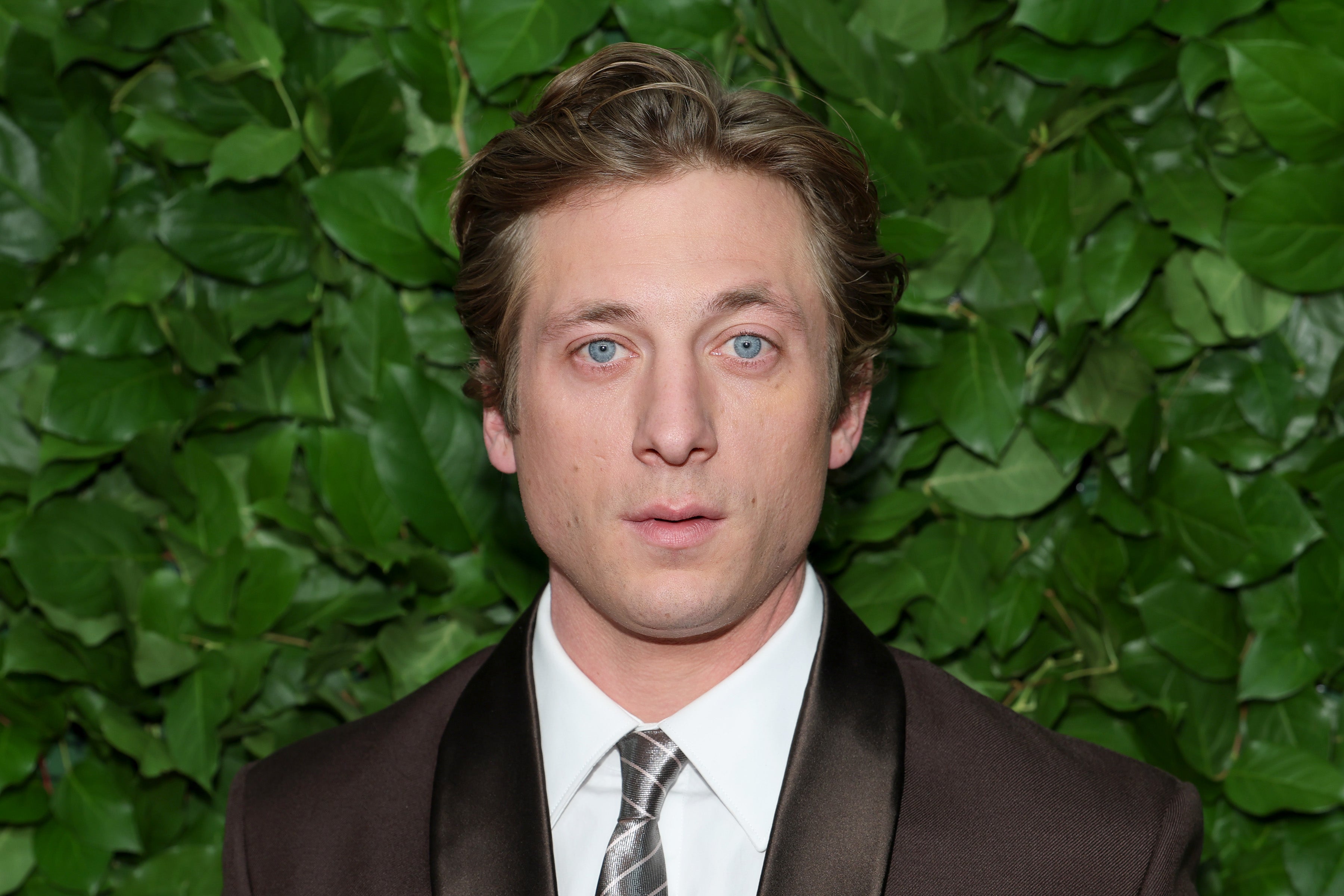 Jeremy Allen White has revealed he wants to make a rom-com
