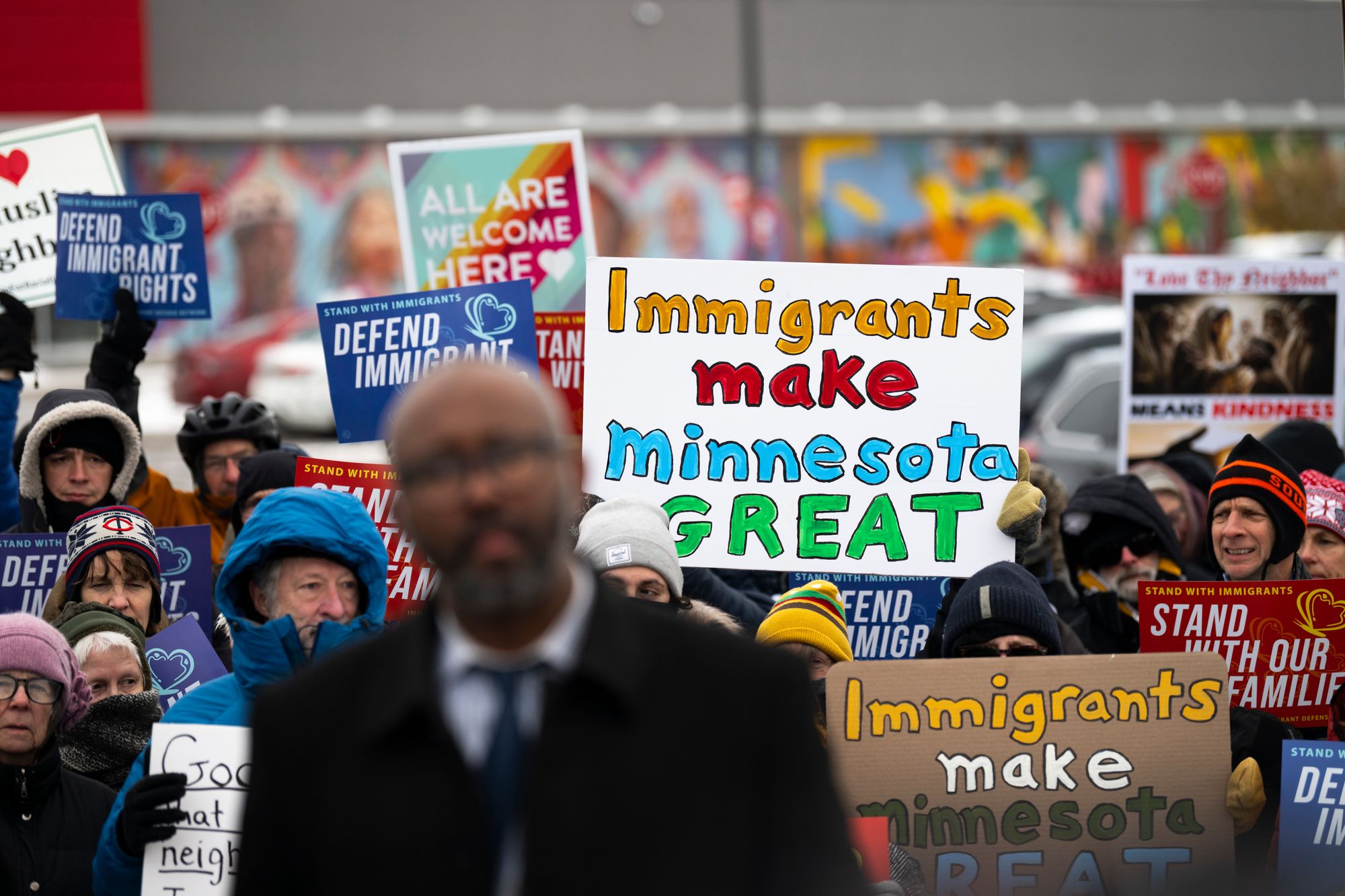 <p>Residents protest ICE agents in Minnesota</p>