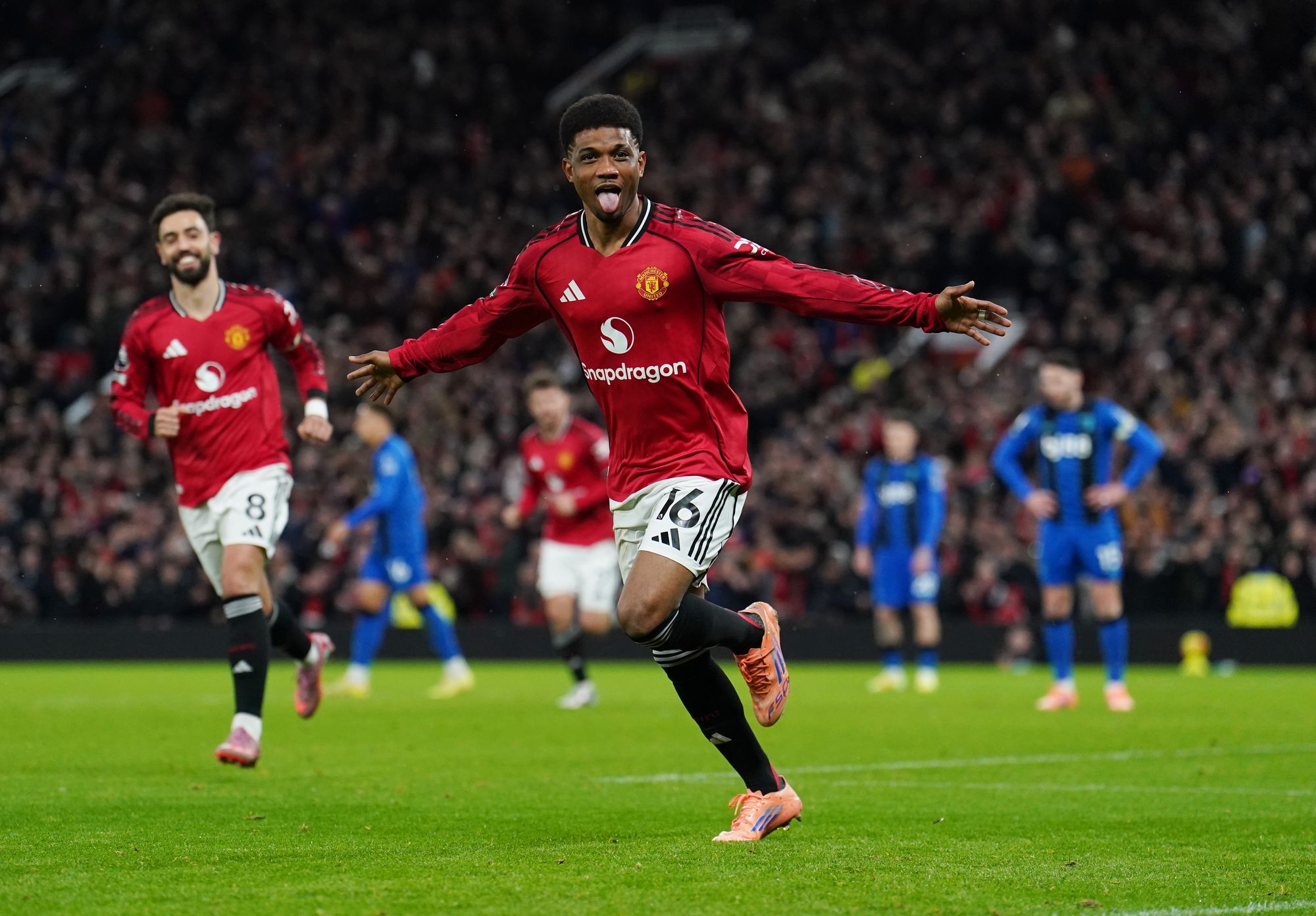 Amad Diallo, do Manchester United, comemora