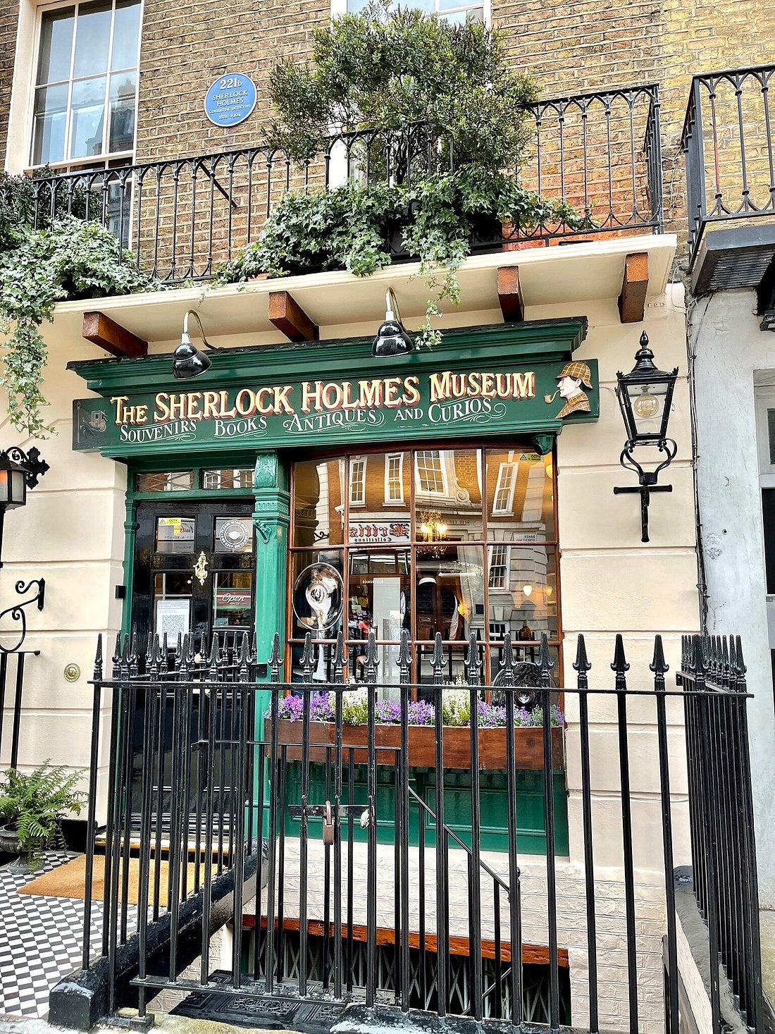 Founder Of 20m Sherlock Holmes Museum In Latest cataclysmic Family 