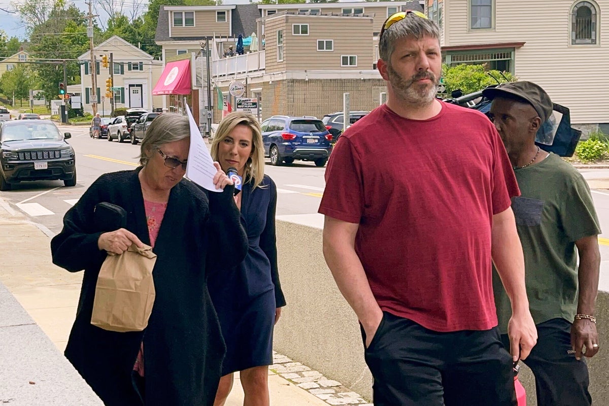 Harvard morgue manager who sold body parts like baubles gets 8-year prison term