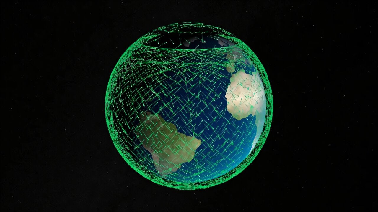 <p>Path of Starlink satellites </p>
