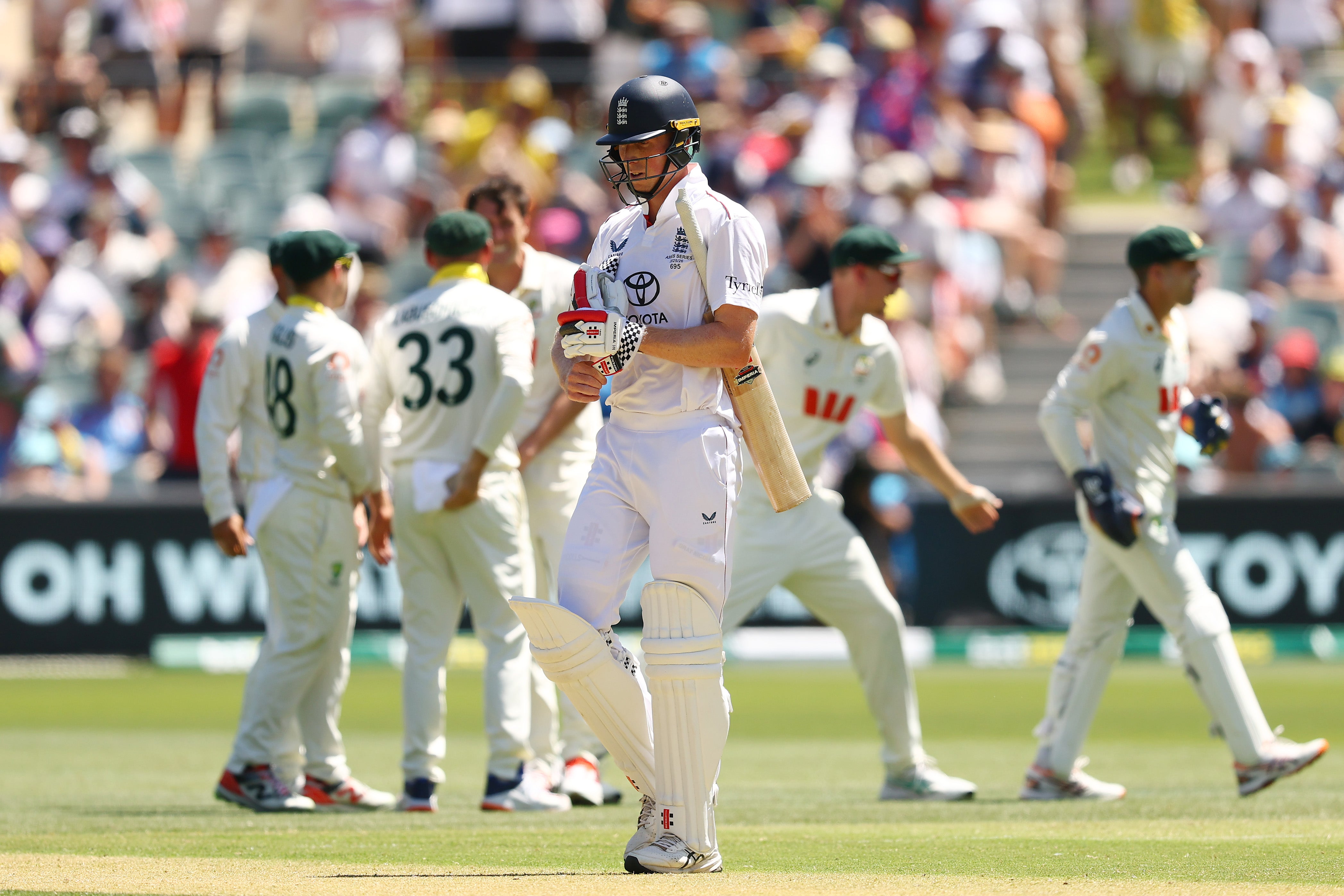<p>England’s top order failed to deliver again on day two of the third Ashes Test</p>