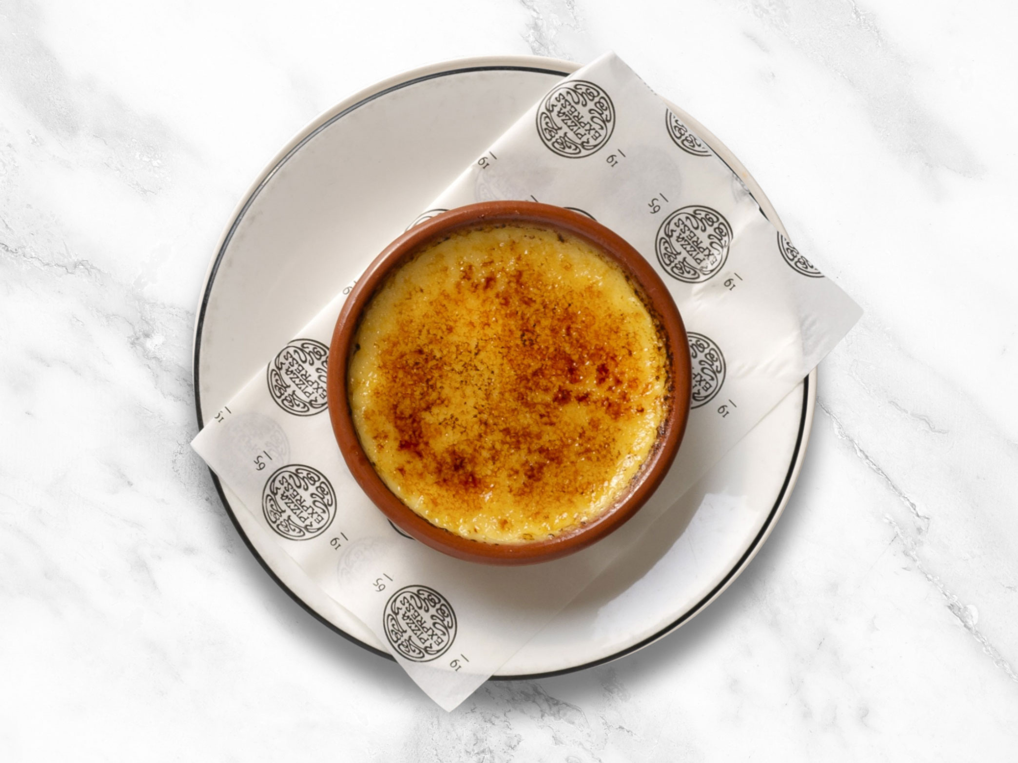 Get a free dessert when you spend £10