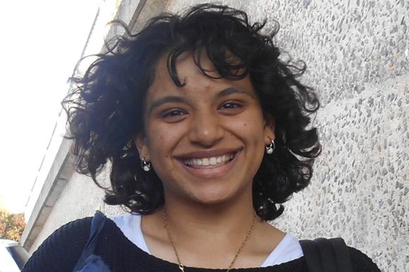 One of the hunger strikers 20-year-old Qesser Zuhrah, who is currently on her 47th day without food, was refused an ambulance for more than 12 hours