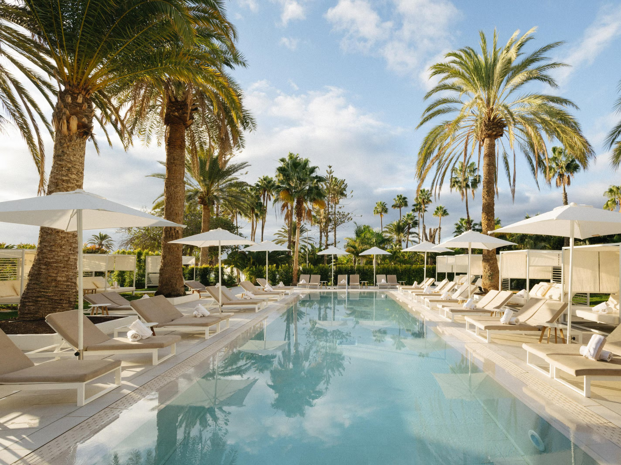 Save up to £300 on Gran Canaria holidays