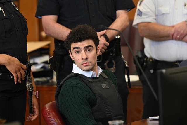 <p>Luigi Mangione appears at a hearing for the murder of UHC CEO Brian Thompson at Manhattan Criminal Court on February 21, 2025 in New York City</p>