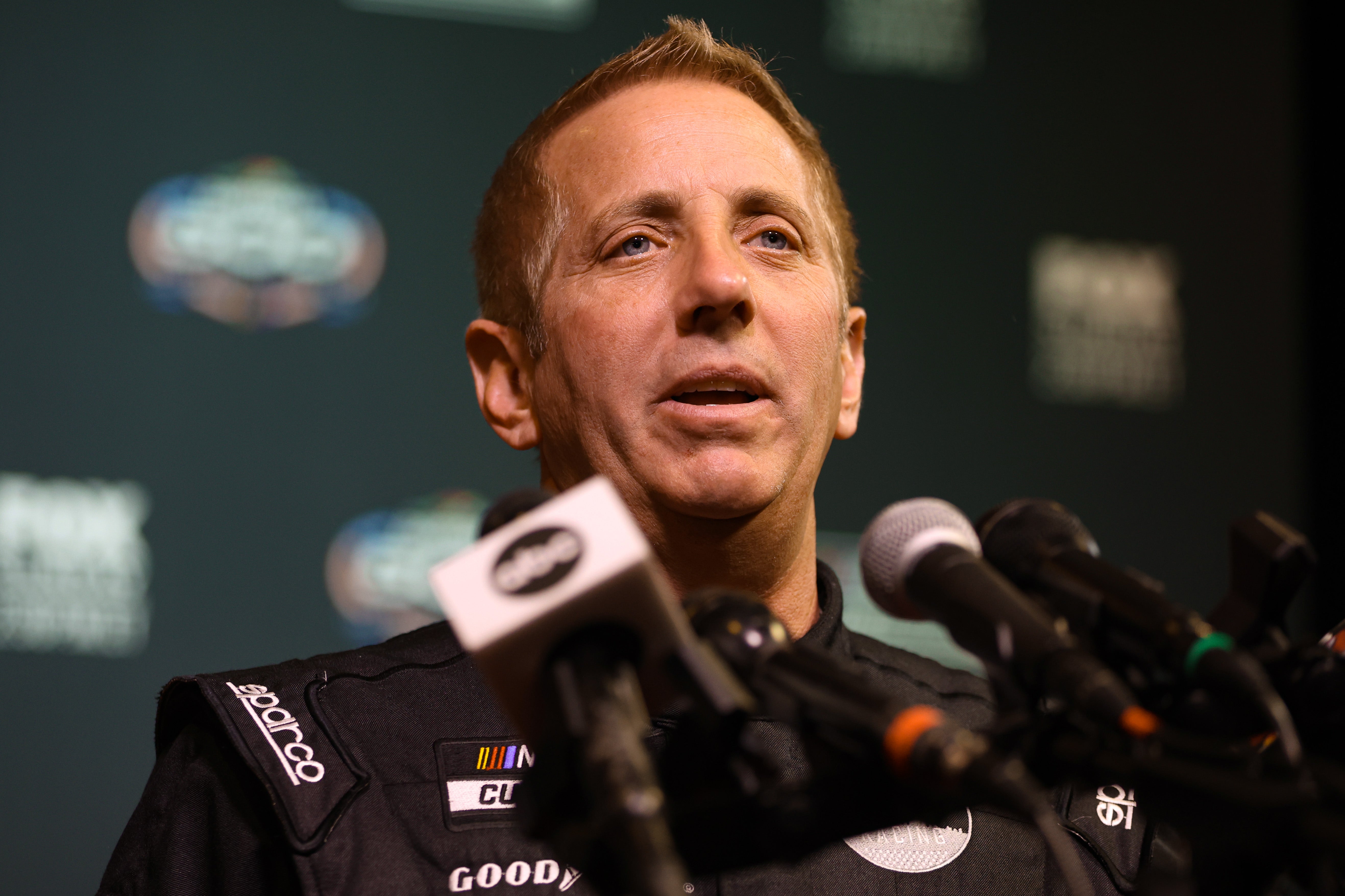 <p>Federal investigators began sifting through the wreckage on Friday</p>