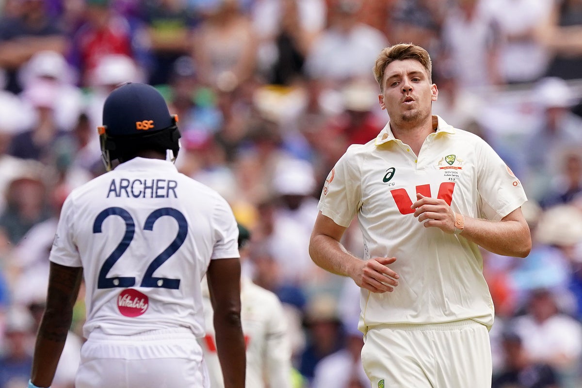 Ashes 2025 live score: England look to salvage series on day three as Stokes & Archer frustrate hosts