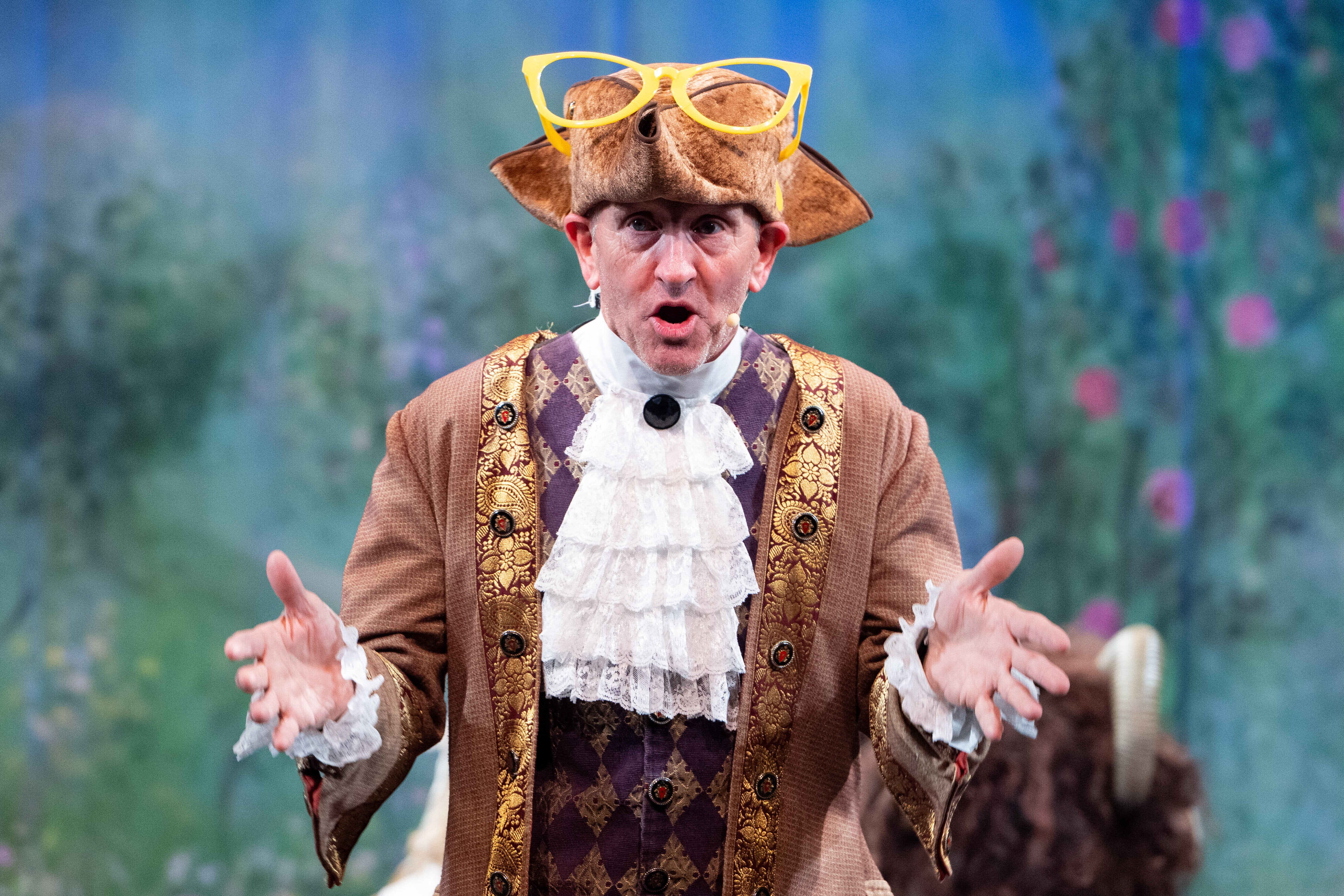 <p>‘Eddie the Eagle’ is now starring in the pantomime version of <em>Beauty and the Beast</em></p>